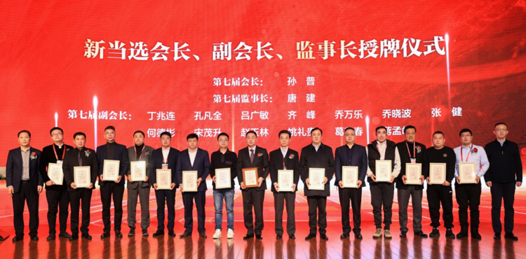 三項殊榮，見證了鵬鴻從原點走向全國